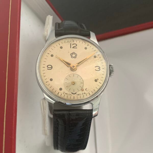 Pobeda Youth Festival 1953 dial light