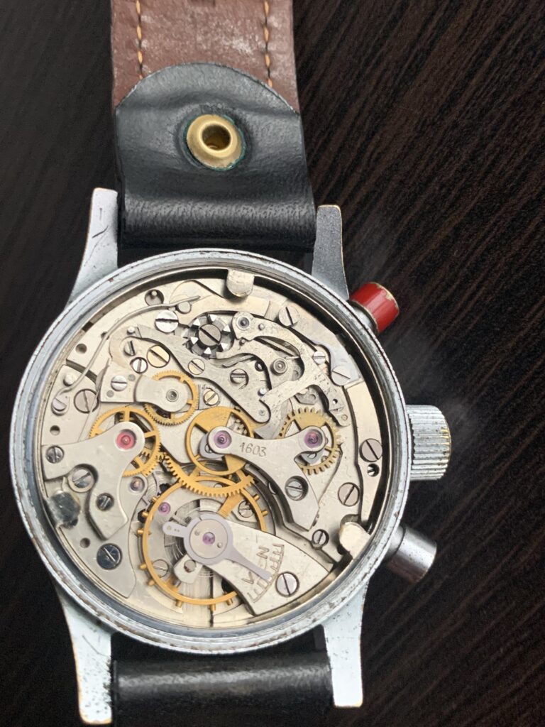 Tutima Kirova urofa 59 movement