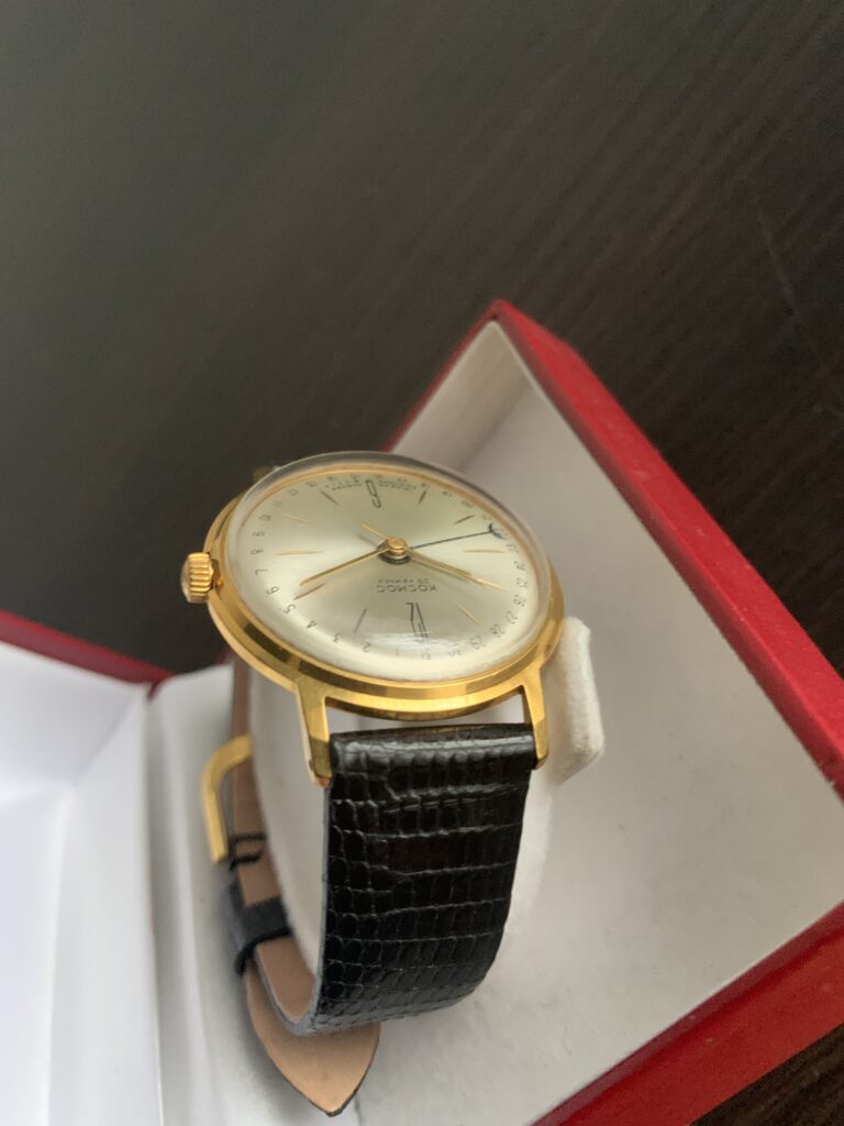 Kosmos Soviet watch case up