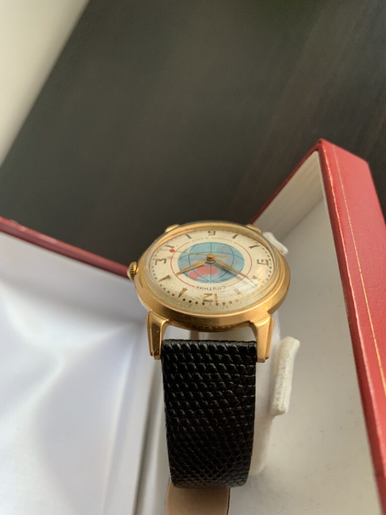 Sputnik White Dial Gold Plated case up